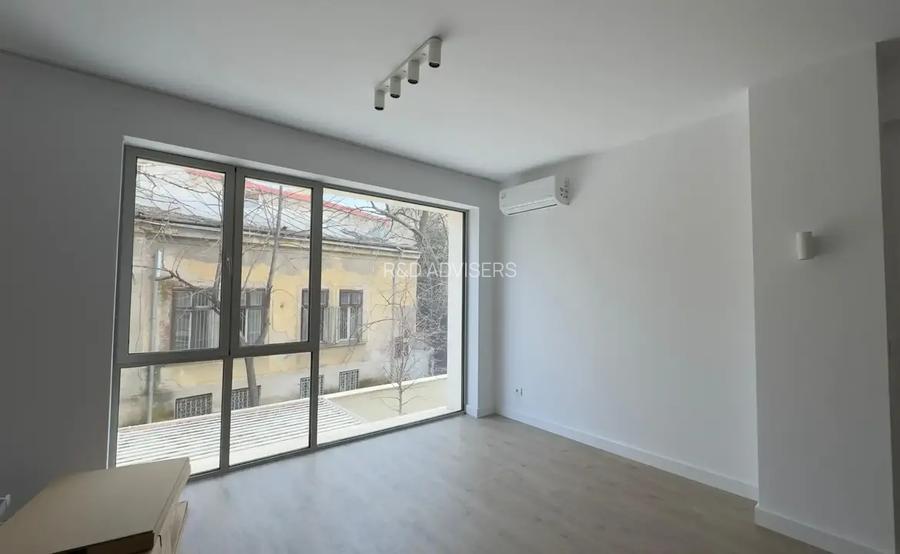 Penthouse 4 camere | Armenească | Terasă 94 mp - 4
