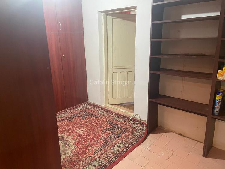 Casă cu 3 apartamente separate, ideală investitie pentru închiriere - 11