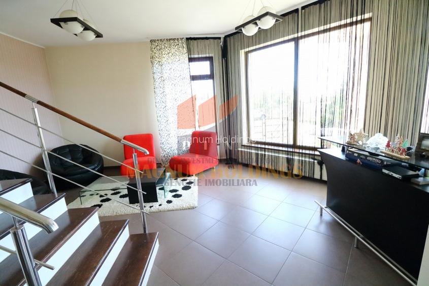 Casa Hintesti, 3 km de oras, 300 mp construiti, piscina, terasa - 4