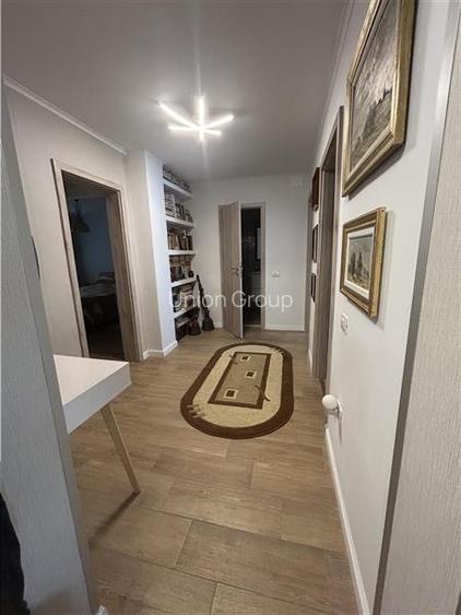 Apartament 4 camere, foarte spatios, stradal, zona Victoria - 9