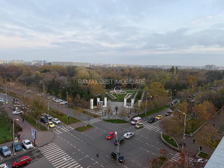 Baba Novac - Campia Libertatii - Vedere spre PARC IOR - 10