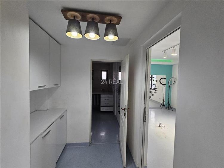 Inchiriere birouri langa metrou Aurel Vlaicu de la 140 mp - 15