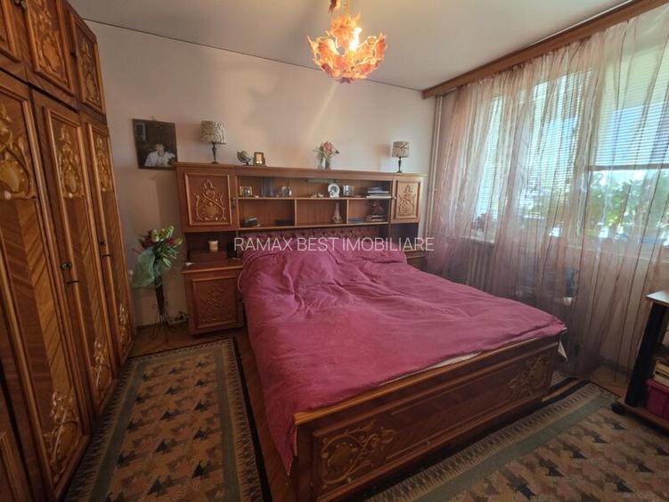 Dristor 5 minute metrou farmacia Tei, str. Parului, centrala 2 gr. sanitare - 2