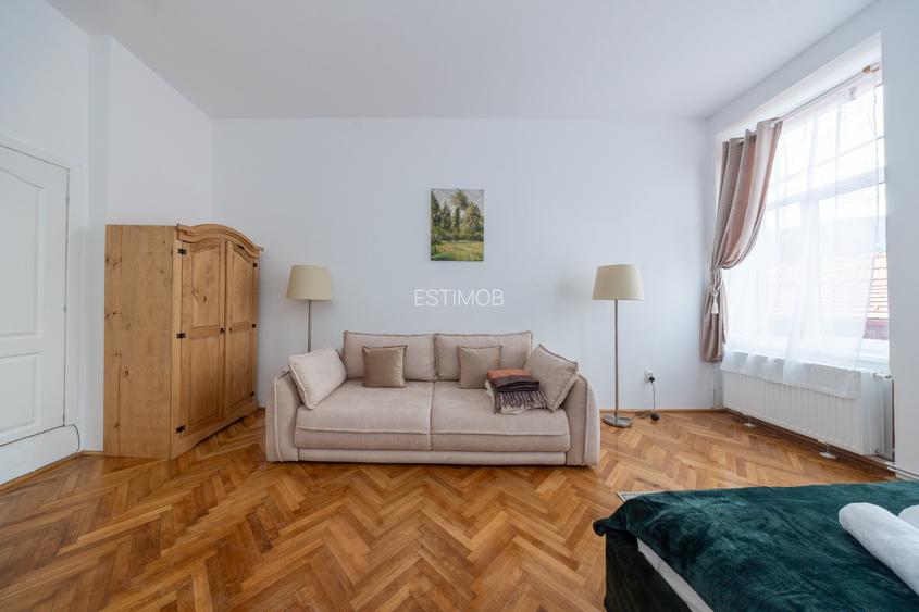 Inchiriez garsoniera renovata Centrul Istoric - 5