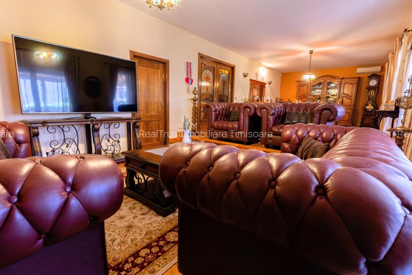 Vilă S+P+M, 2 fronturi stradale, ideală locuit/birouri/clinică, grădiniță, etc - 9