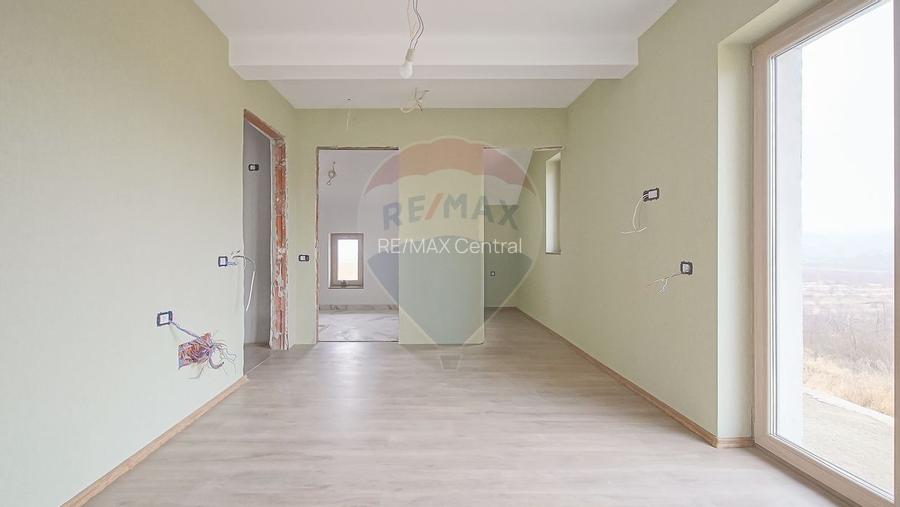 COMISION 0%! Casă noua cu 5 camere de vânzare in Tarlungeni - 20