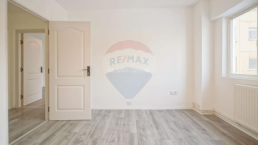 Apartament cu 2 camere de vânzare în zona Judetean - 7
