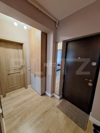Apartament 3 camere, 2 bai, parcare, zona Terra - 8