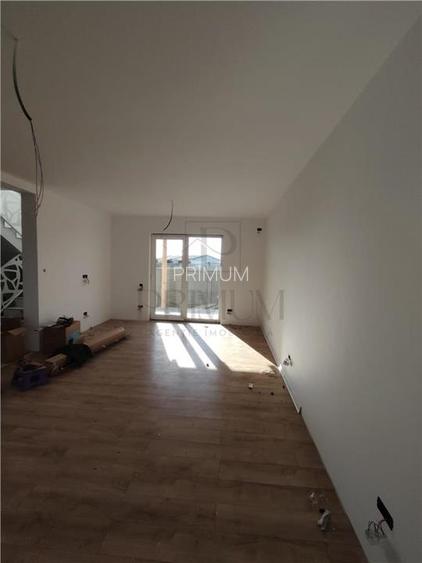 Duplex in calea Urseni - teren generos - finalizat - toate utilitatile - despart - 5