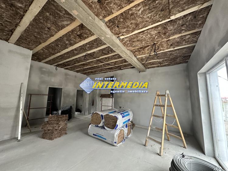 Vanzare Casa Noua 4 camere 2 Bai Terasa 120 mp cu 425 mp Teren Finisata la cheie - 11