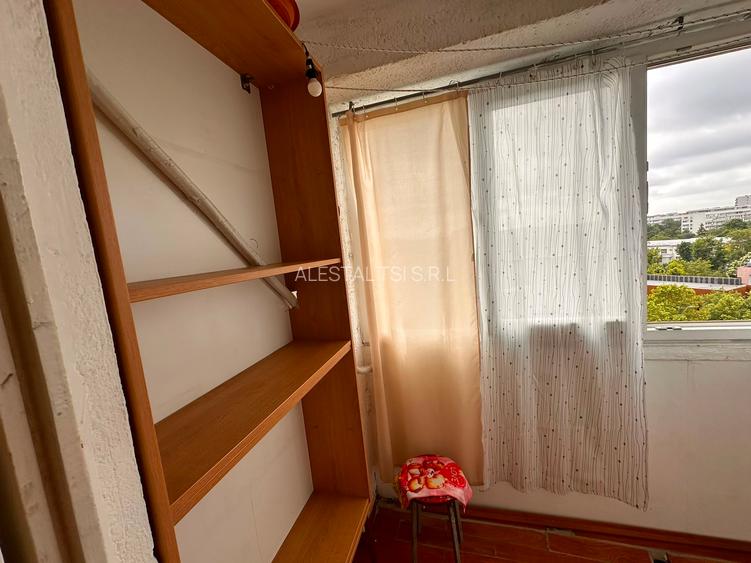 doua camere decomandat Mihai Bravu VAV Victor BAbes - 6