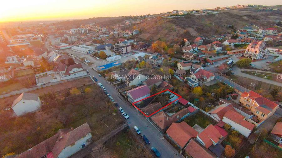 Casă cu 3 camere de vânzare în zona Centrală, Strada Gheorghe Doja - 3