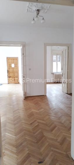 Casa solida parter si pod in zona Floreasca, 4 camere, inaltime 3,5m, garaj - 3