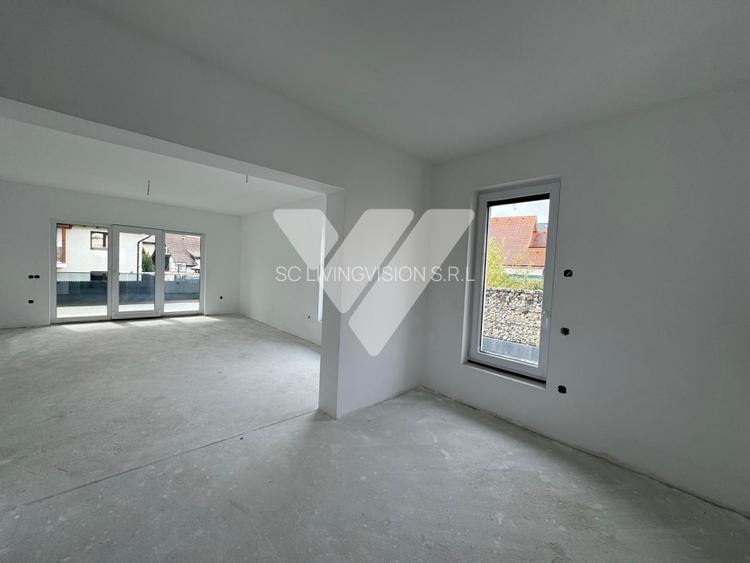 Casa individuala cu 6 camere si teren 490 mp in Șelimbar Sibiu - 8