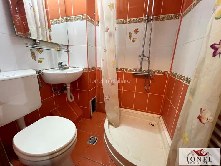 Apartament trei camere decomandat de vanzare in Aiud - 6
