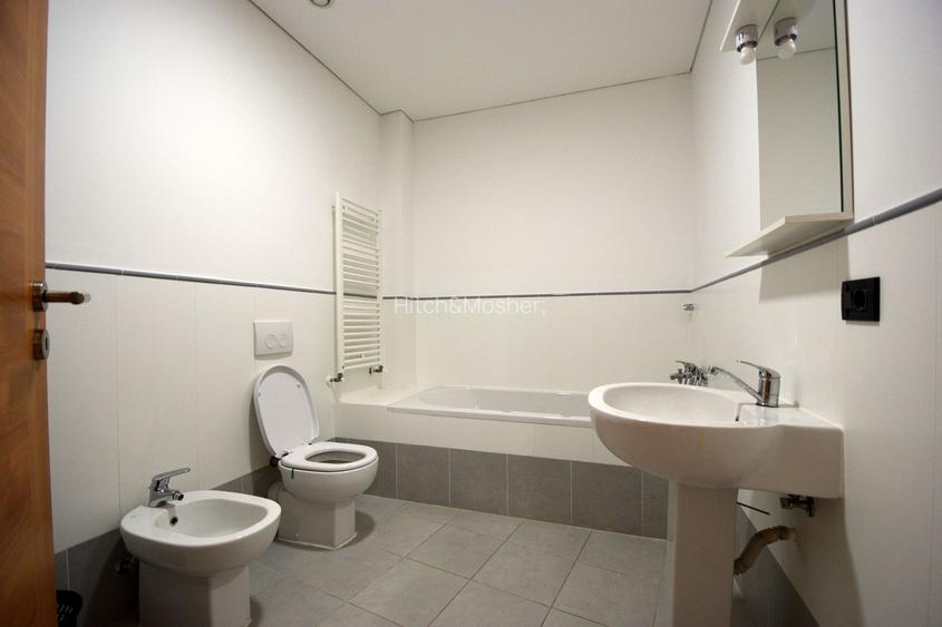 De inchiriat spatiu in cladire de birouri - 89 mp - zona Centrala - 8