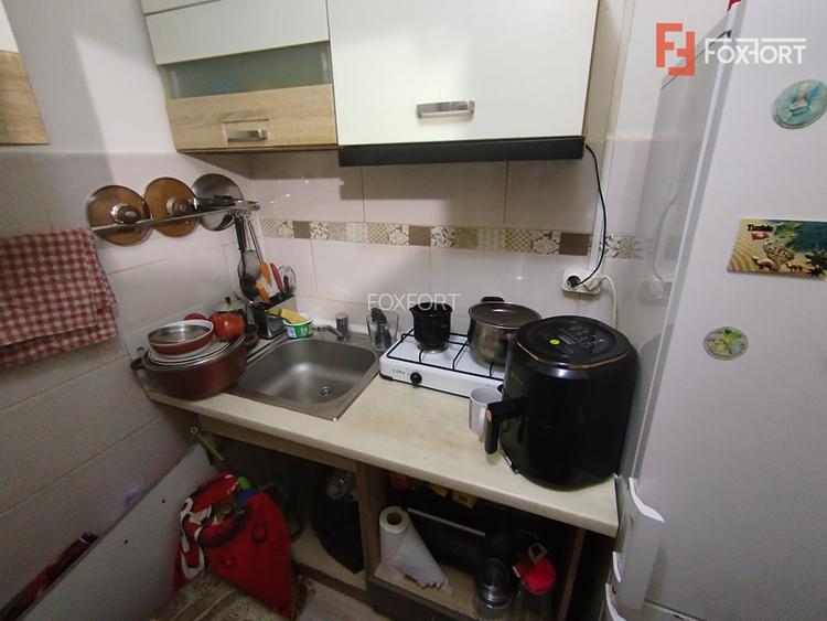 Apartament cu o camera de vanzare in zona Buziasului - 4