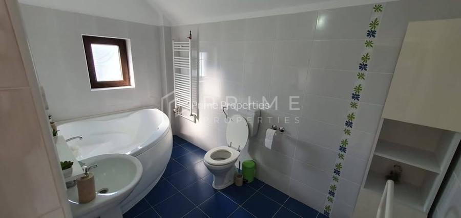 Casă individuală elegantă – Corunca, curte spațioasă - 7