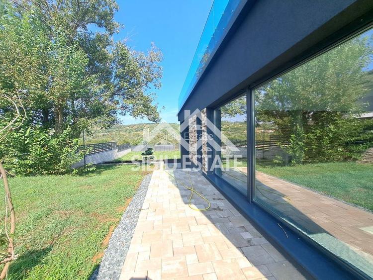 Casa Sibiu Cisnadioara, garaj, piscina, terase panoramice - 2