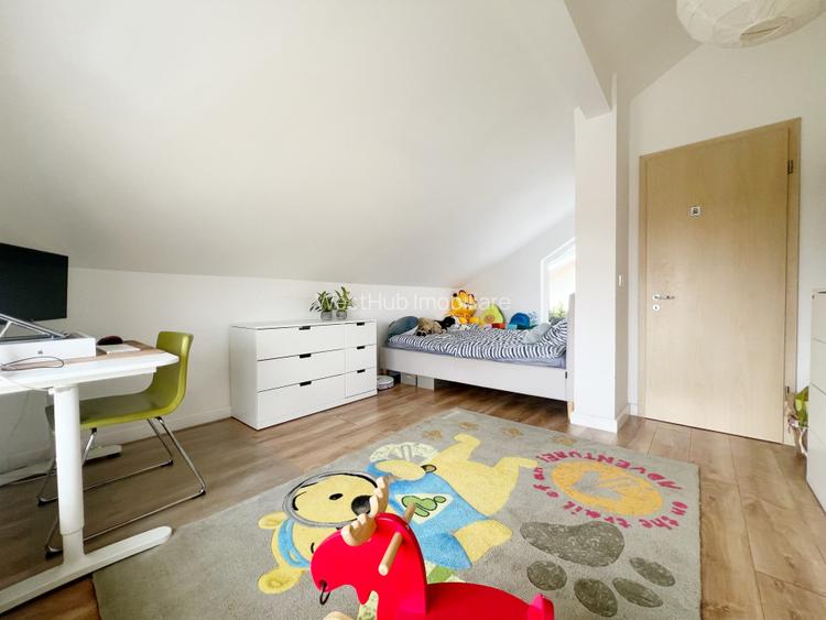 Apartament 3 camere, decomandat, 115mp, terase 26mp, etajul 3, in Giroc/Planete  - 12