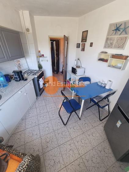 3 Camere la 3 minute Metrou Crangasi- Parc - Bloc Reabilitat - 12