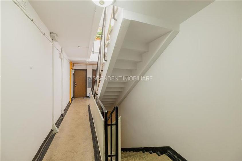 Decomandat, 2camere, insorit, balcon, loc parcare, 2 boxe, Astra, Brasov - 23