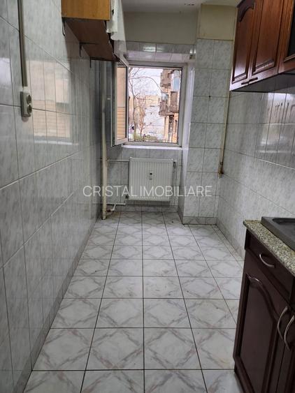 Vanzare Garsoniera Mall Vitan - Metrou M Bravu -Ideal Investiție - 5