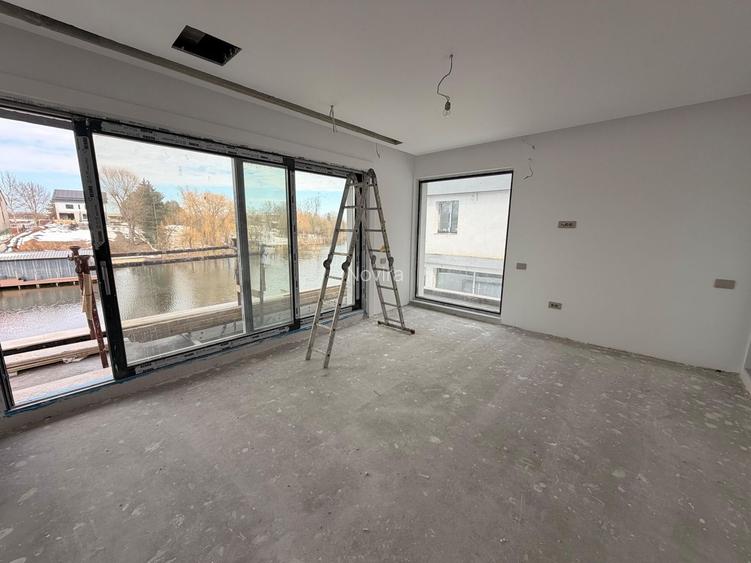 Vilă de Lux cu Piscină Privată și Deschidere Directă la Lacul Snagov - 13