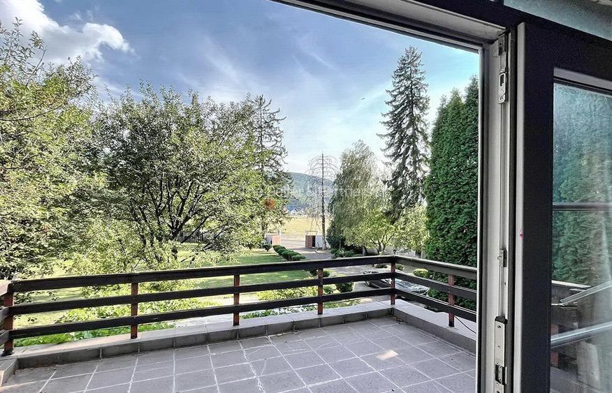 Casă spațioasă cu 2 corpuri și teren generos – zona Bunloc - 22