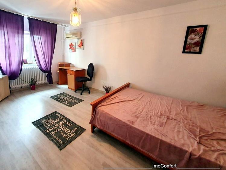 Apartament cu 2C decomandat in Nicolina- Catedrala Catolica ,parcare