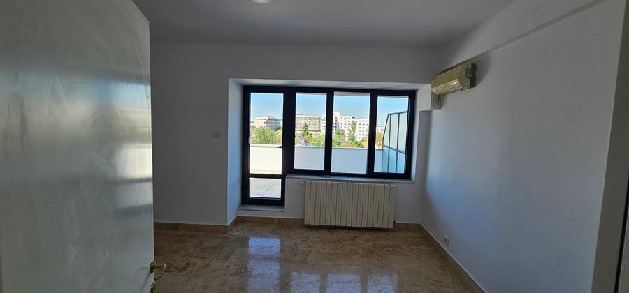 Penthouse inchiriere - Polona- Eminescu