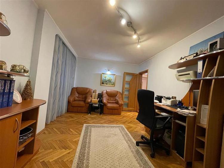 Apartament 3 camere zona centrala Tulcea