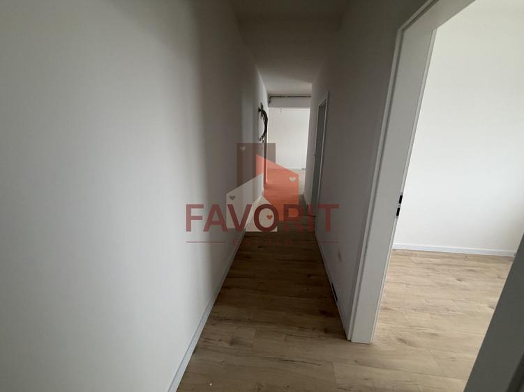Disponibil imediat. Gradina proprie de 46 mp. 2 locuri de parcare in CF