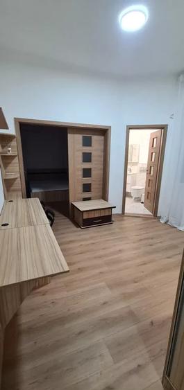 Garsonieră dublă | Bloc Wilson | Universitate | 40 mp | 2 balcoane
