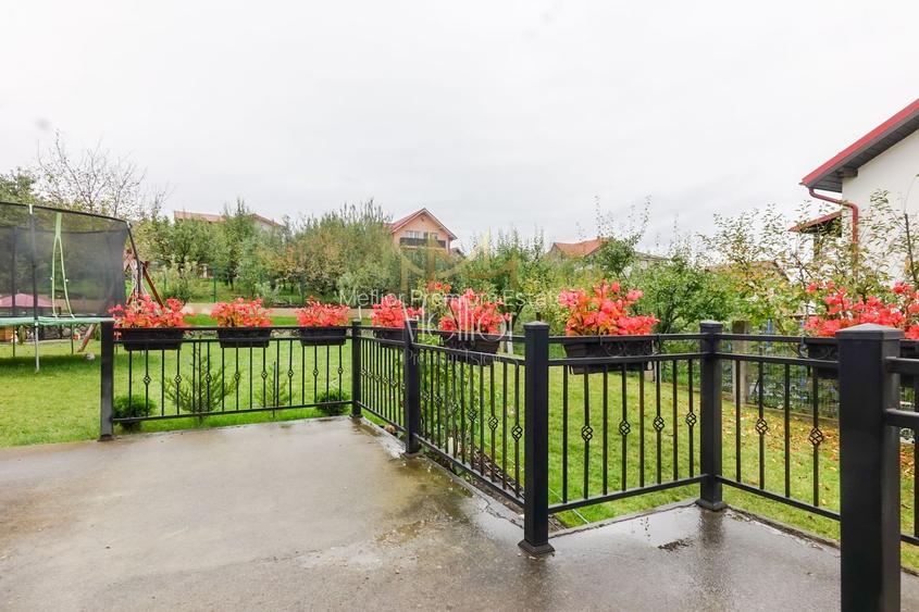 VAND/SCHIMB casa in Campenesti 1000 mp teren 270 mp utili 42 mp terasa - 37