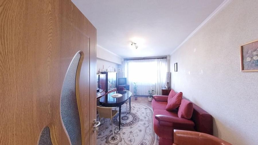 Apartament 4 Camere Ultracentral, Decomandat, Etaj 2 - 2