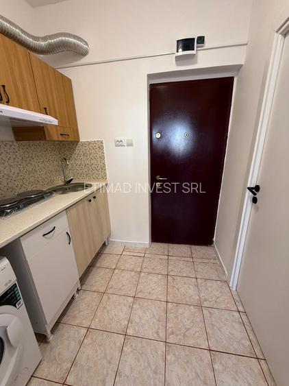 GARSONIERA MOBILATĂ- ETAJ 1 - TERMEN LUNG -CET -EGRETEI-1350 RON - 12