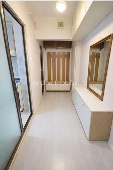 Apartament 3 camere Zona Astra, etaj 1 - 6