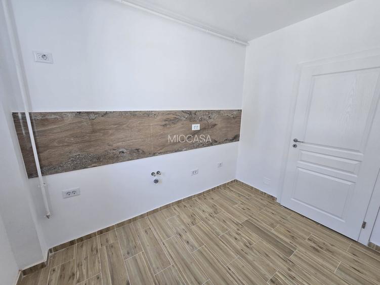 Model spatios - 55 mp. Decomandat. Bucatarie inchisa. - 3