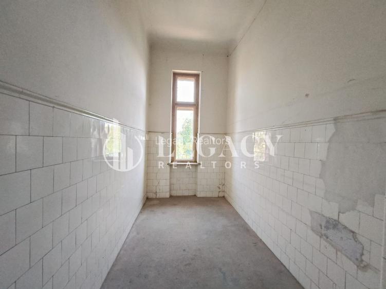 VÂNZARE/SCHIMB CU TEREN  - Clădire interbelică, centru oraș Siret - 25