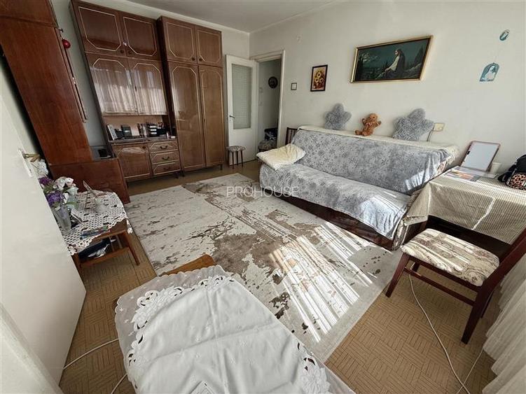 Apartament 2 camere, Mioritei (Slanicului), etaj 4/4, acoperis sarpanta. - 4