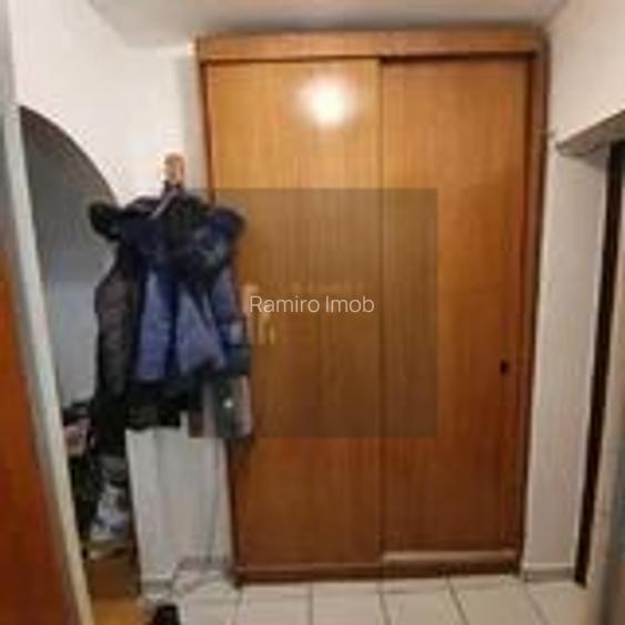 Garsoniera 31 mp Vitan Ramnicu Sarat - 2