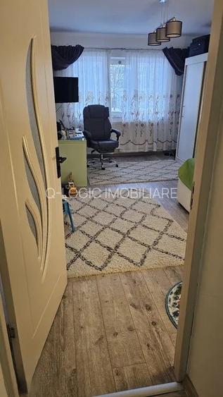 Apartament 2 camere mobilat si utilat zona Tractorul - 2