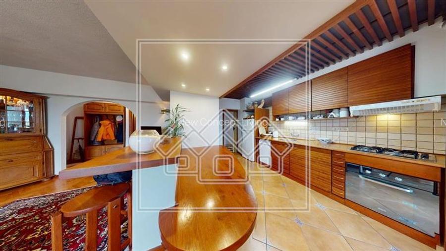 Apartament de vanzare in Sibiu - decomandat - 4 camere, balcon - - 8