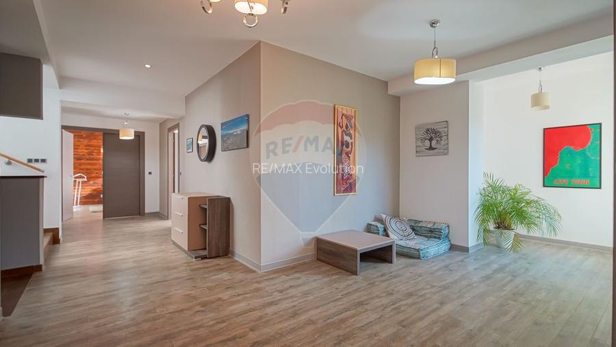 EXCLUSIVITATE ÎN POIANA BRAȘOV – PENTHOUSE IMPRESIONANT DE 268 MP - 41