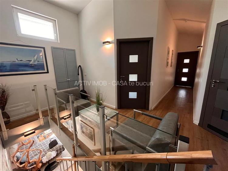 Lugoj,  Vila de Vis Cu Piscina, 440 Mp. Construiti, 820 Mp. Teren - 18