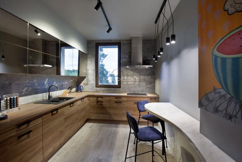 Full Service Apartment | 3 Bedrooms | Parking | Concierge - 3