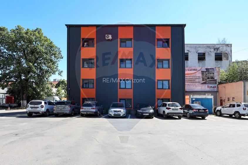 Spațiu de birouri  zona 13 Decembrie- Etaj 1 - 35