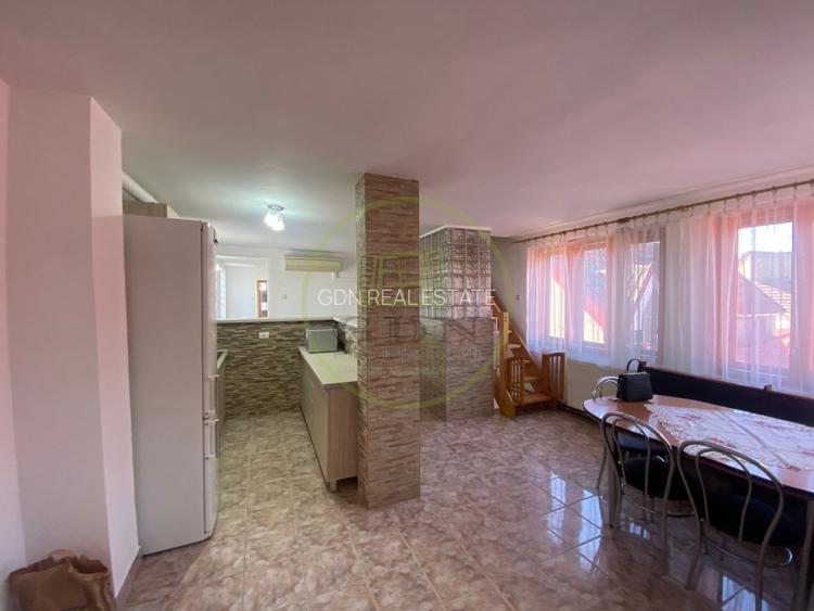 Casă P+E+M, ideală pt clinică,cabinet, birou, lângă Stadion, Rogerius - 12