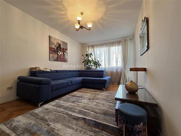 Apartament 3 camere cu priveliste zona Bd. Victoriei - 33